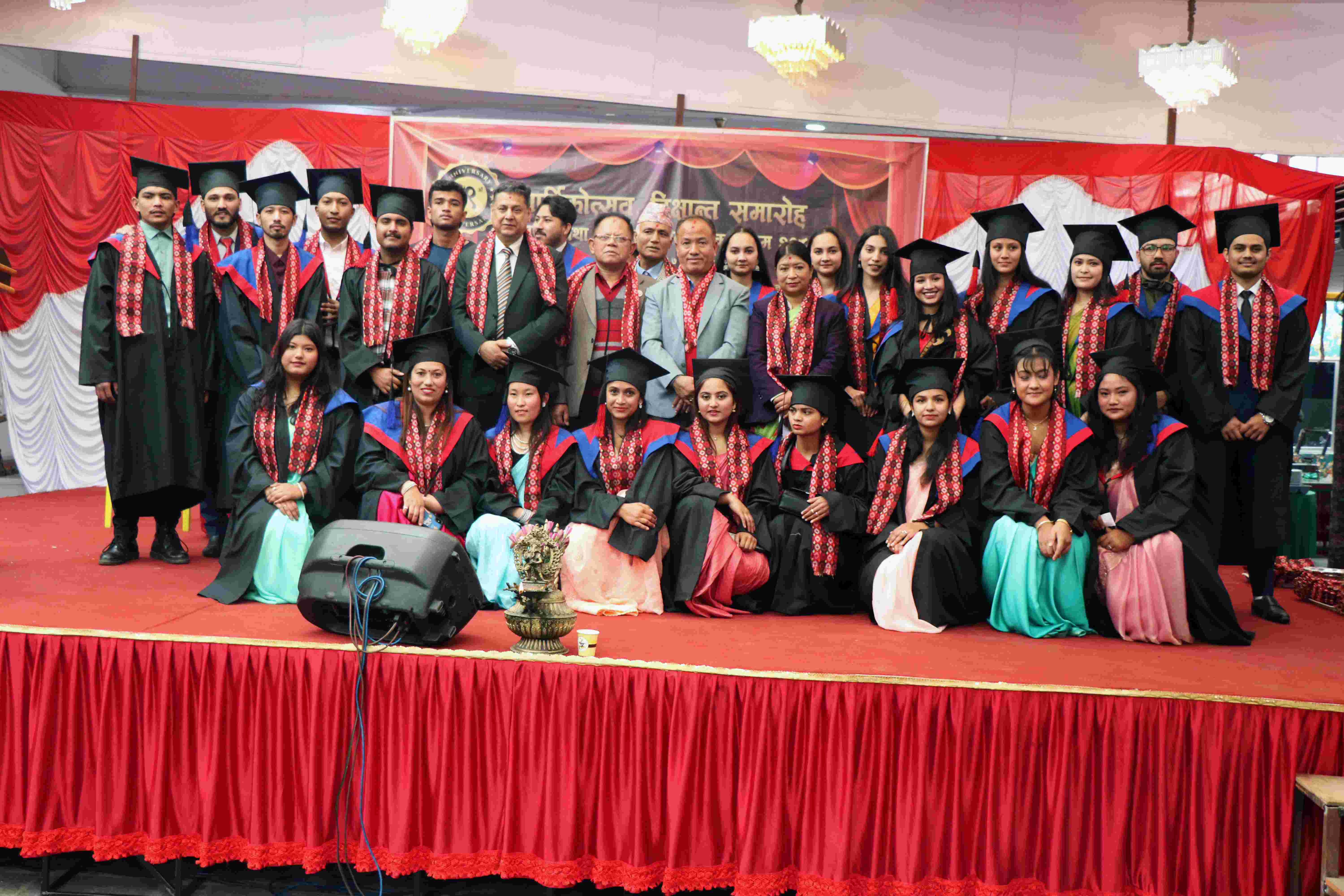१९ औ वार्षिकोत्सवमा ४३ विद्यार्थी दीक्षित